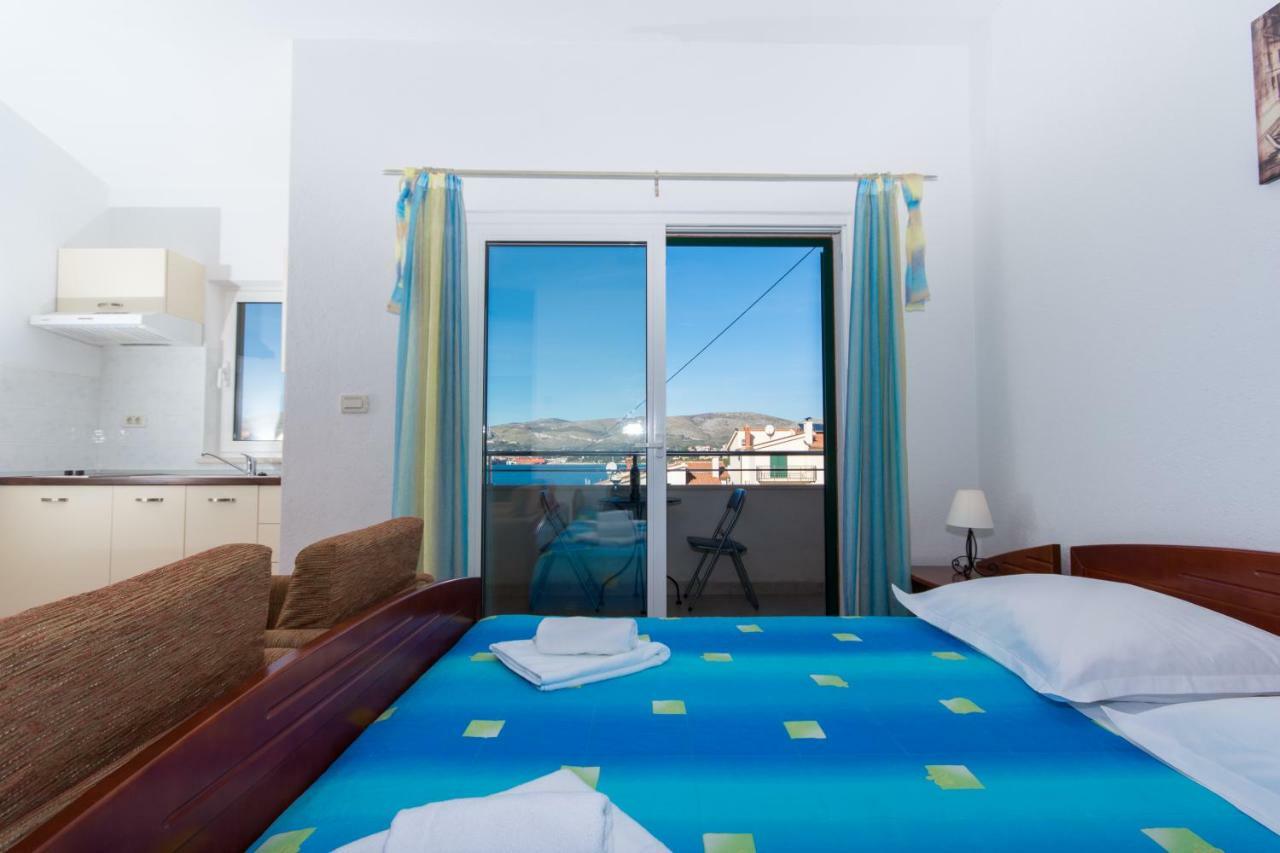 Apartments Fumija Trogir Exteriér fotografie