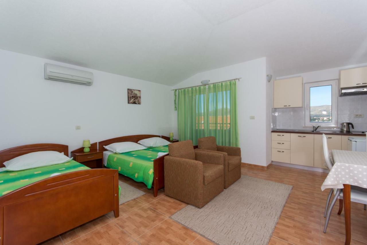 Apartments Fumija Trogir Exteriér fotografie