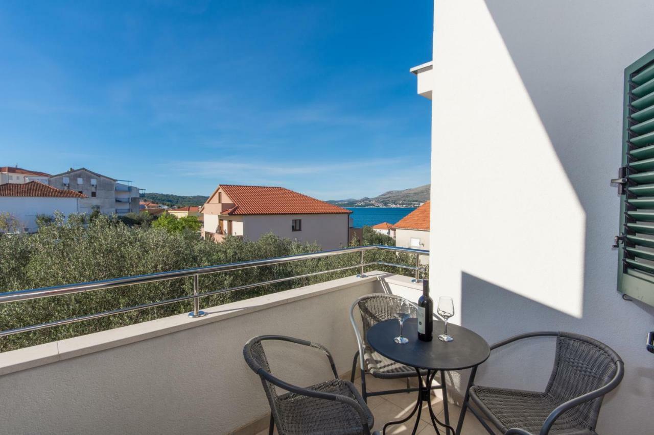 Apartments Fumija Trogir Exteriér fotografie